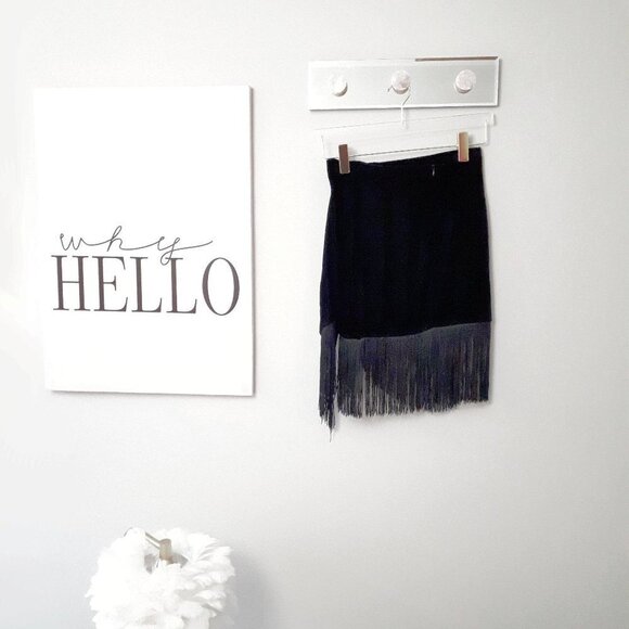 NWOT Zara black crushed velvet-like skirt w/ statement curved hem & fringing, XS - Picture 8 of 9